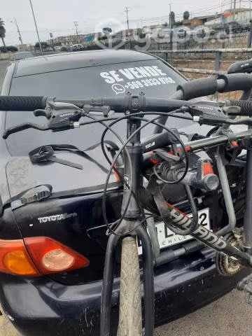 Excelente Bici urbana HILAND con accesorios