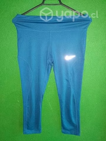 Calsas nike
