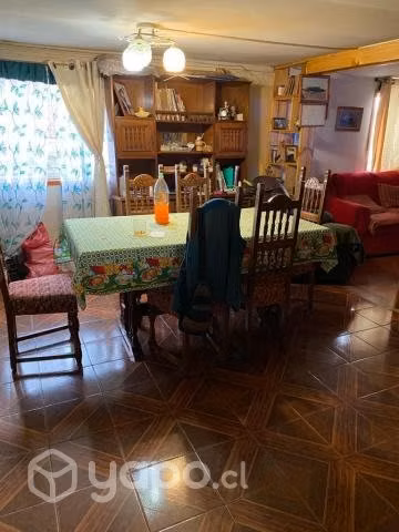 Propiedad comer con 2 casas y 7 departament