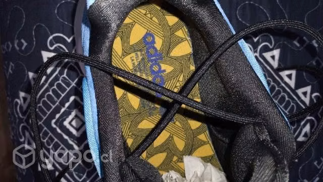 Zapatillas Adidas Ozelia - Imagen 2
