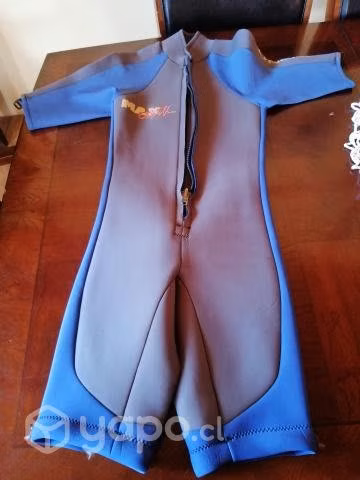 traje de surf bodyboard corto