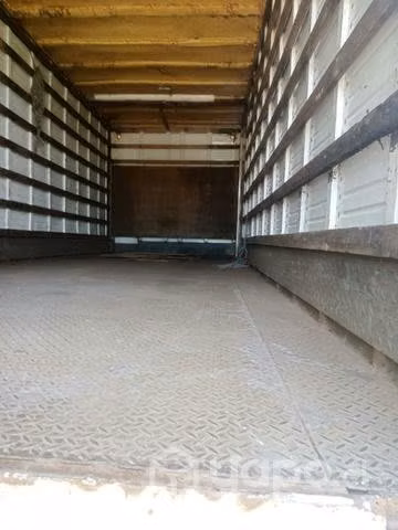 Camion Mitsubishi fuso canter 2015