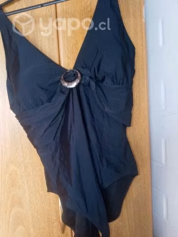 2 trajes de baño nuevos