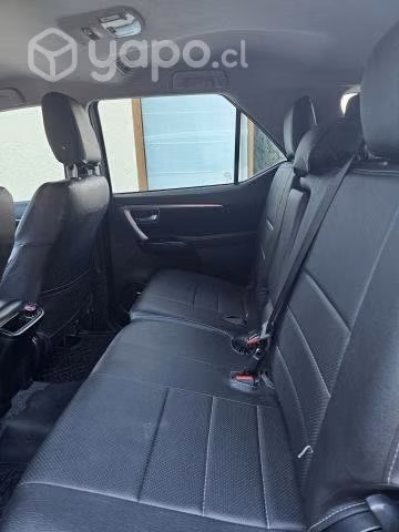 Toyota fortuner