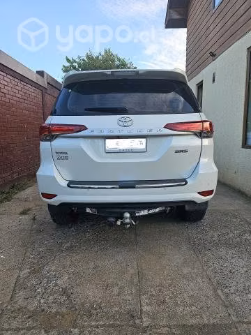 Toyota fortuner