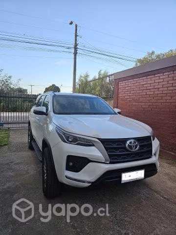 Toyota fortuner