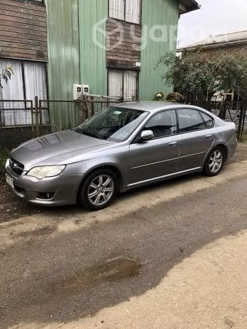 Subaru Legacy 2.0 r
