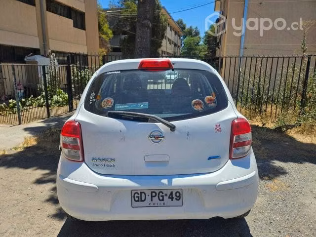 Nissan march 2014 - Imagen 3