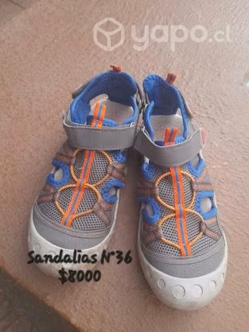 Zapatos , sandalias y zapatillas niño