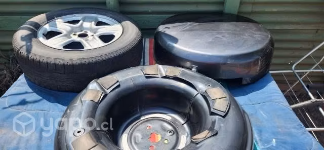 Rueda de repuesto RAM 4 con cubierta