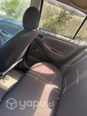 Toyota yaris 2006