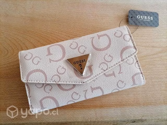 Billetera guess dama (nueva)