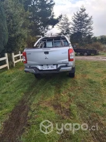 Mitsubishi L200 - Imagen 4
