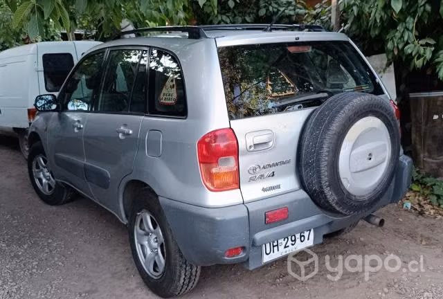 TOYOTA RAV4 2001 Toyota rav4 2001