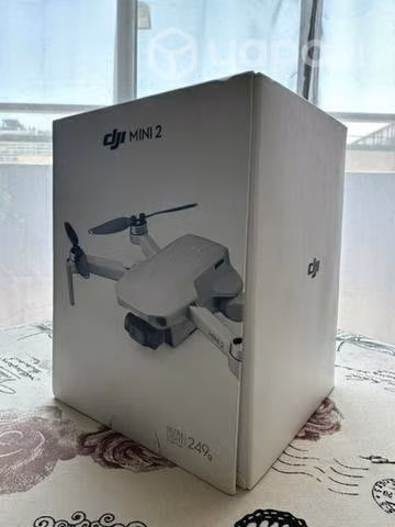 Dron DJI mini 2