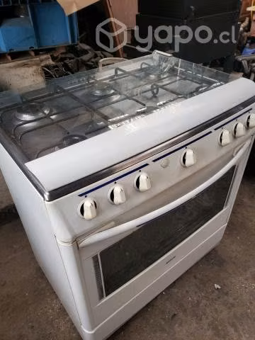 Cocina de 6 platos marca Bosch