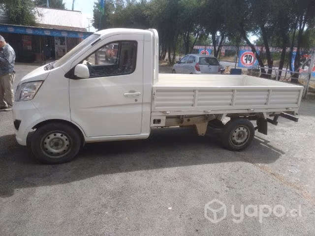 Se vende camioneta changan md201