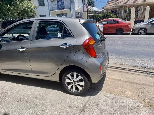 Auto bien cuidado