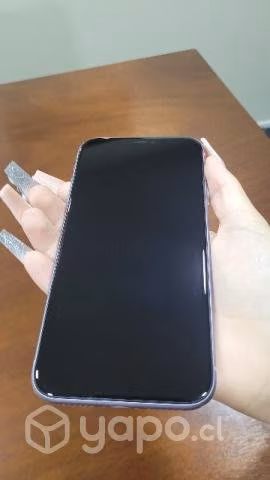 Iphone 11 64GB Morado