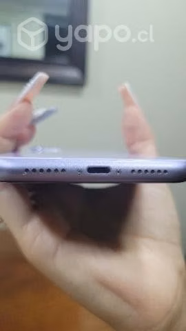 Iphone 11 64GB Morado