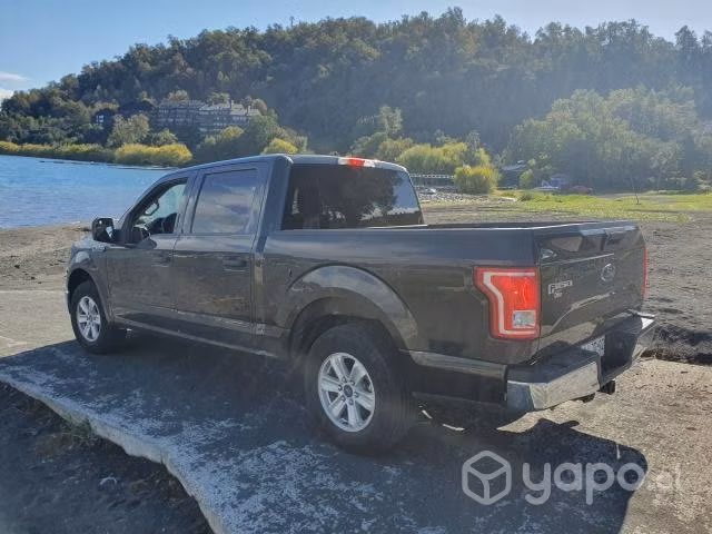 Camioneta ford f-150. xlt 3.5 4x2, 2016