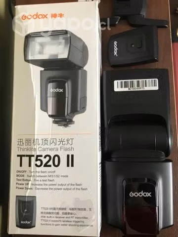 Flash Godox TT520 II + Trigger