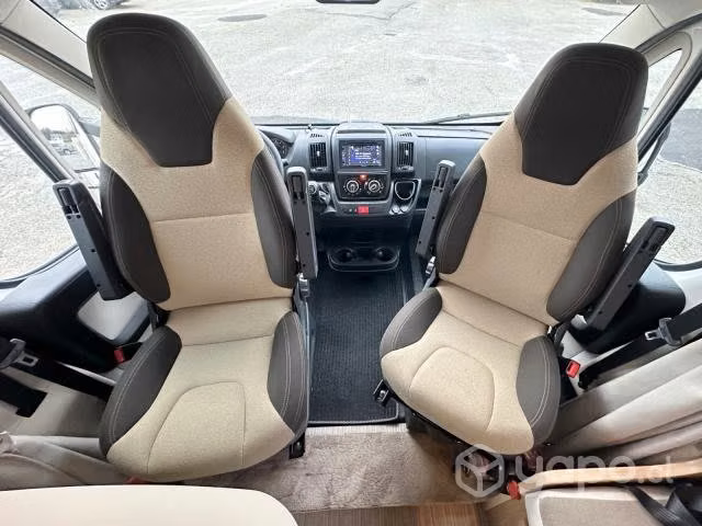 Autocaravana Rimor Seal 93