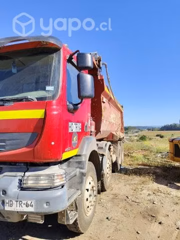 Camión tolva 20 cubos renault kerax 460