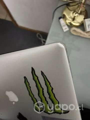 Mackbook air 2015 2,2 GHZ Intel core7 8 GB 250GB