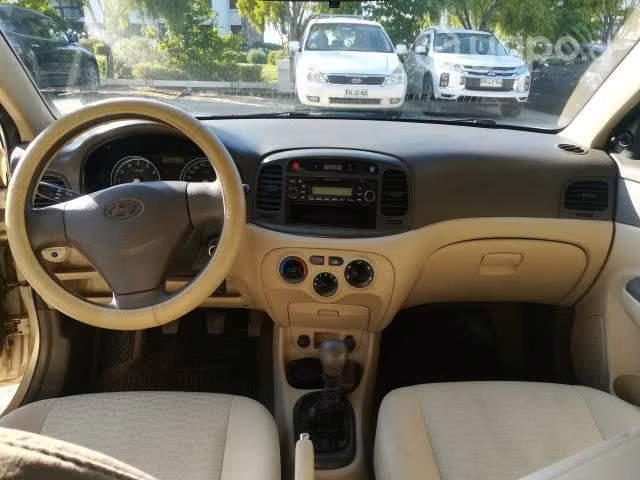Hyundai Accent sedán 2011