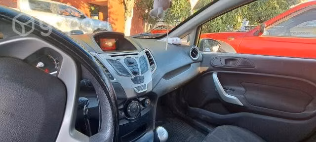 Ford Fiesta SE
