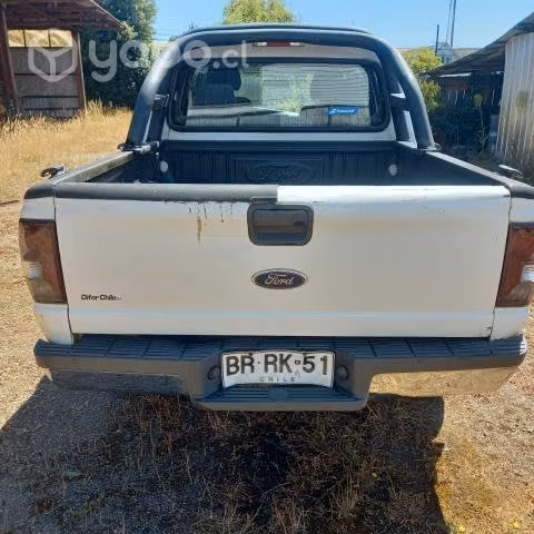 Camioneta Ford Ranger Xlt doble cabina