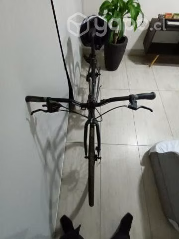Bicicleta con casco
