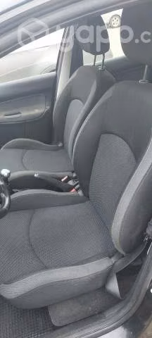 Peugeot 207 2011