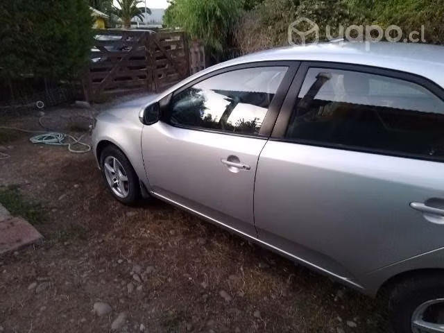 Kia cerato 1.6