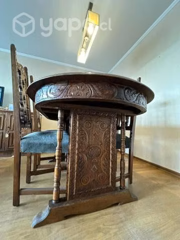 Comedor extensible + 10 sillas + aparador buffet