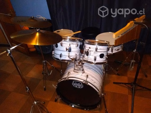 Batería completa Mapex, platillos Zildjian (usa)