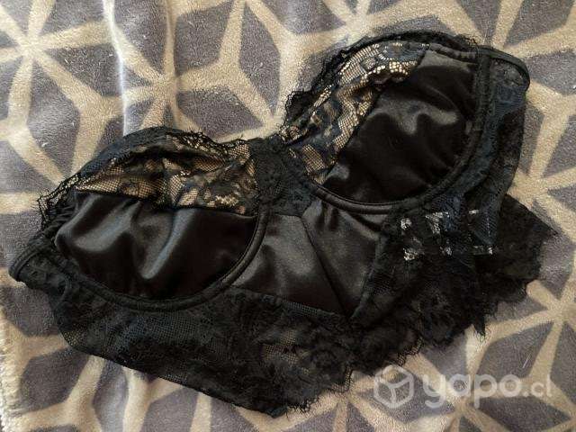 Crop Top de encaje - Imagen 3