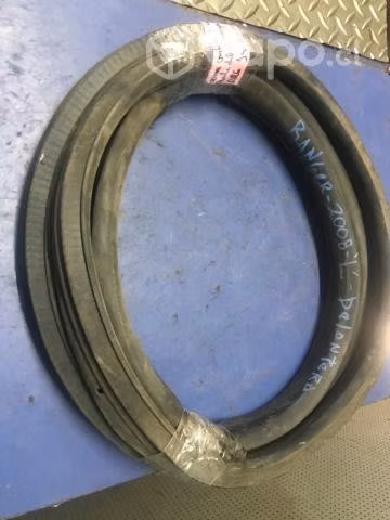 Goma contorno pilar puerta del izq Ranger 2.3 2002