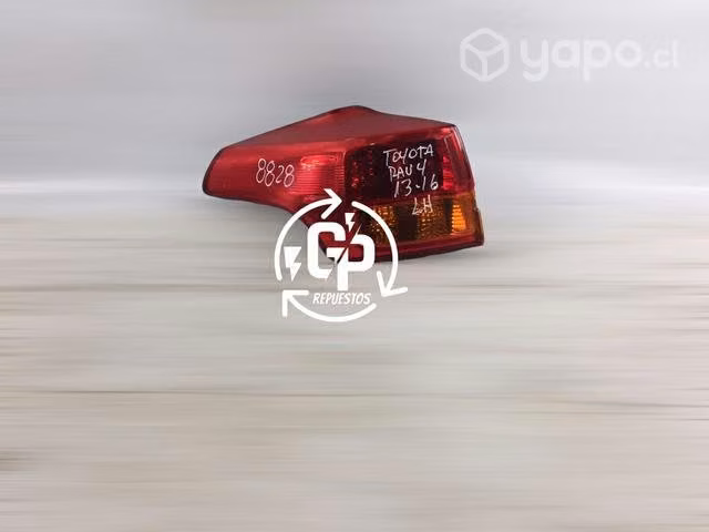 Foco trasero Lh Toyota Rav