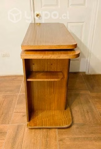 Rack de madera para TV