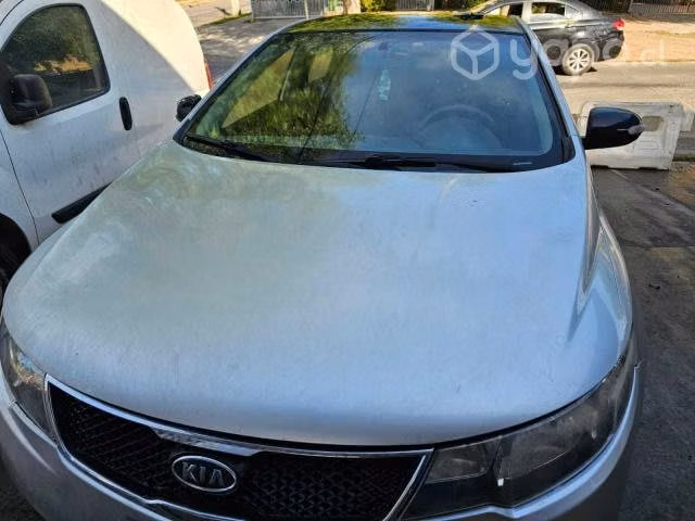 Capot kia cerato 2012