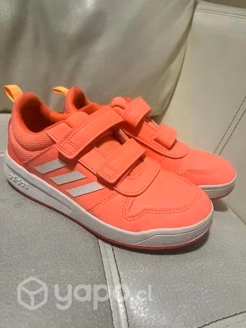 Zapatillas Niño (a) Adidas Original Talla 32