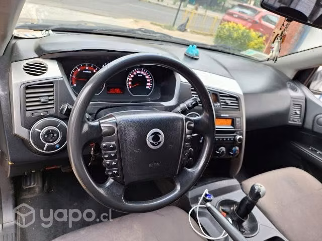 Camioneta Sangyong