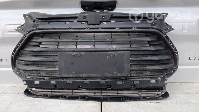 Chevrolet tracker mascara (20-23)