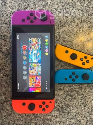 Nintendo Switch Comprada en marzo de 2023,