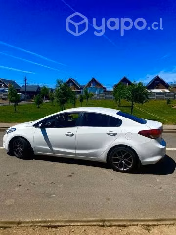 Kia motors cerato 2017