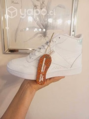 Zapatilla blanca reebook