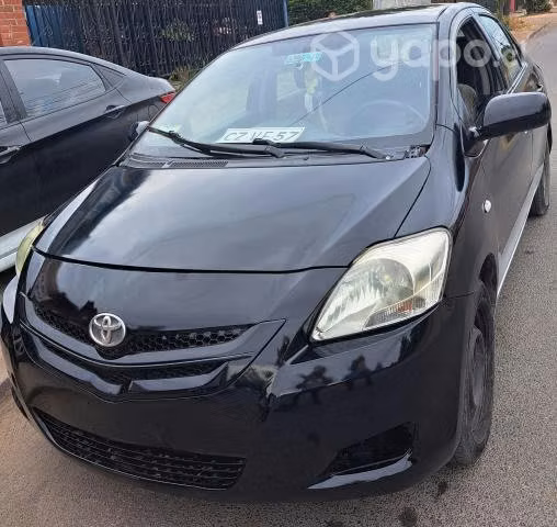 Toyota yaris 2011