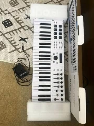 Arturia keylab 49 + Pedal sustain